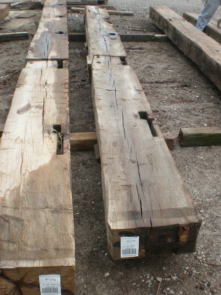 Oak Hand Hewn Timber 8x15 x 16' / Barcode 108955