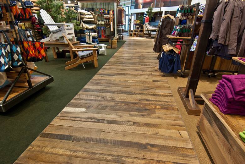 Trailblazer Mixed Hardwood Skip-Planed Floor / Retail Store