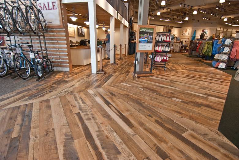 Trailblazer Mixed Hardwood Skip-Planed Floor / Retail Store
