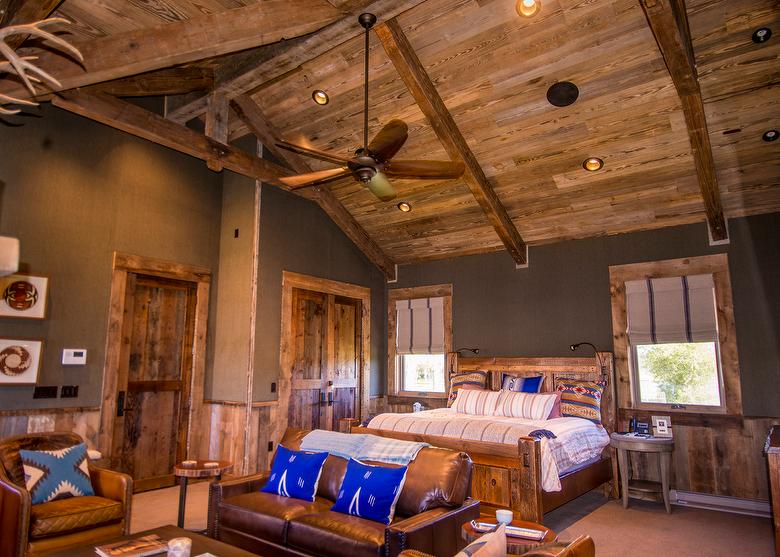 WeatheredBlend Timbers and T & G Weathered Ceiling