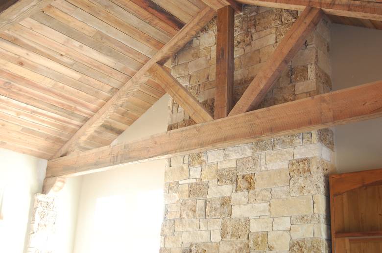 TWII Timber Trusses and TWII Resawn Slab Ceiling