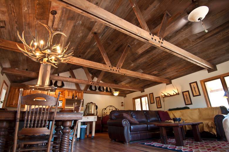 Barnwood trusses and 3/8" syp ceiling (w-b)