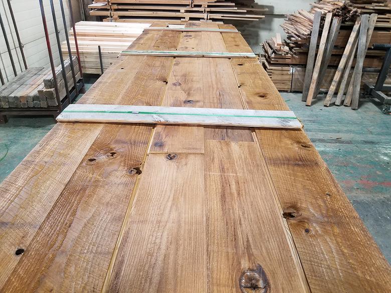 8.5" ThermalBrown Shiplap Lumber