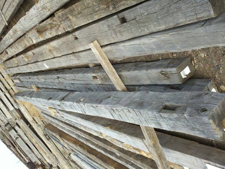 Featured timber:  10 x 12 x 40' H-H Oak