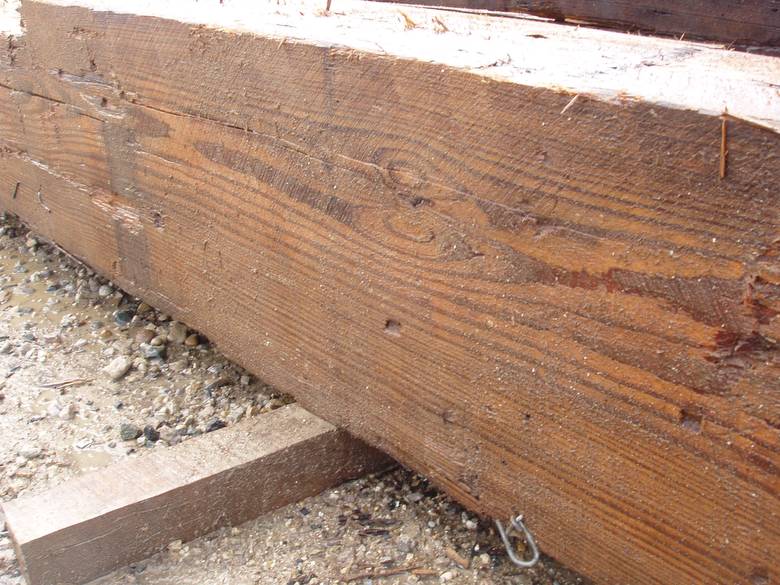 12x18 Weathered Timbers - Roughsawn / Pressure Washed - wet
