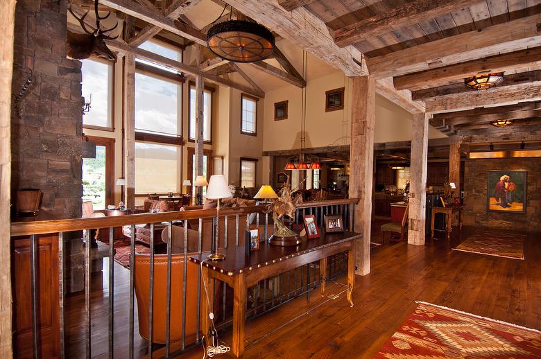 Photo 32386 HandHewn Timbers & Fireplace Mantel Driggs, Idaho