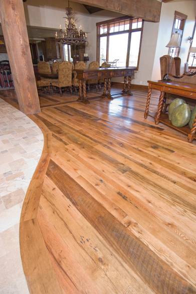 Skip-Planed Oak Floor / 30% Skip, 70% Smooth