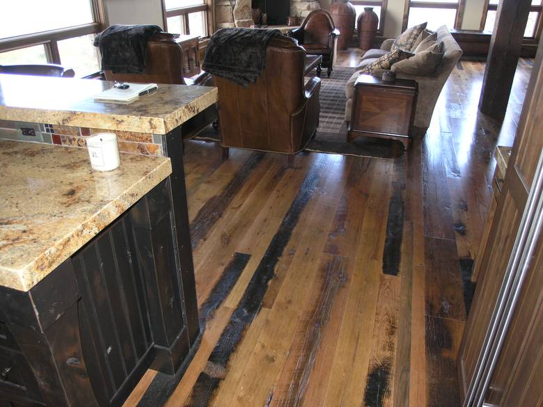 Park City Skip-Planed Oak Floor / Skip-Planed Antique Oak flooring
