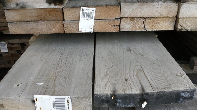 Cypress Picklewood Weathered Lumber