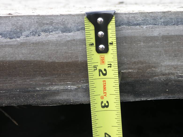Picklewood Bottoms for Table Tops--Thickness Measu / 3