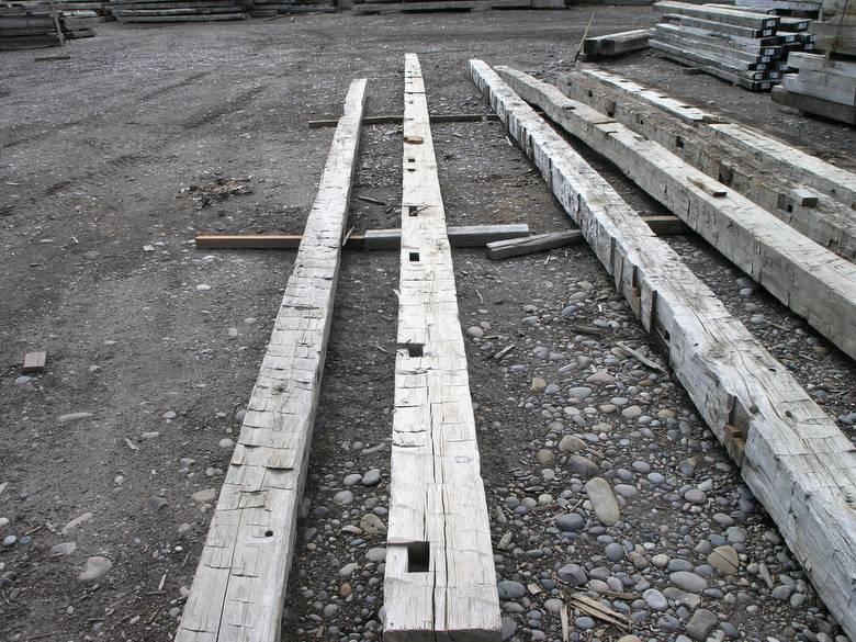 Oak Hand Hewn Timbers / long hand hewn timbers