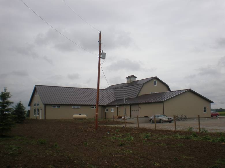 Standard Frame with Gambrel in back