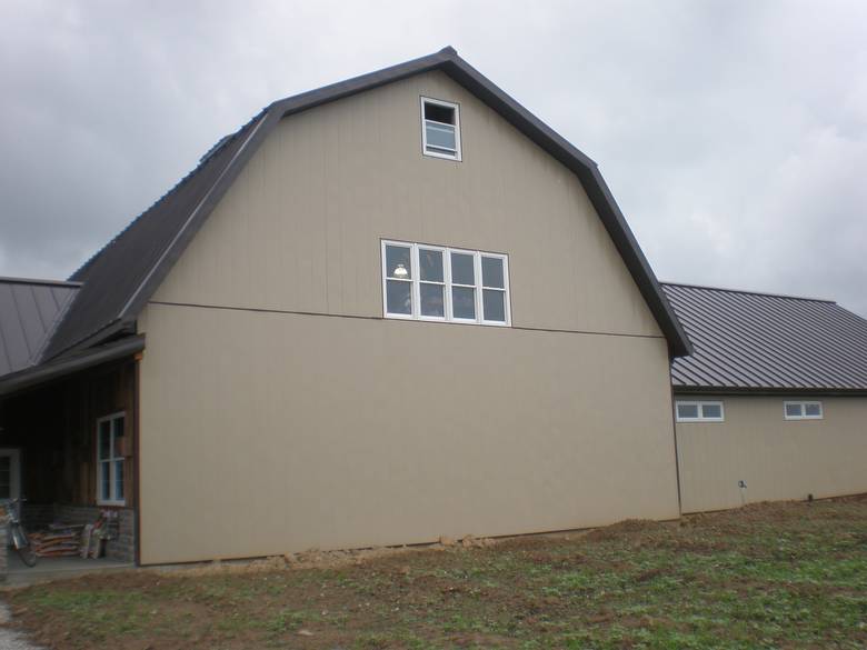 Gambrel End