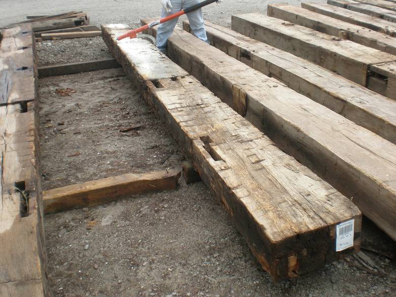 Oak Hand Hewn Timber 8x15 x 16' / Barcode 108955