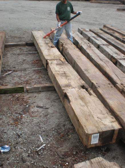 Oak Hand Hewn Timber 8x15 x 16' / Barcode 108952