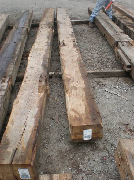 Oak Hand Hewn Timber 8x13 x 18' / Barcode 108947