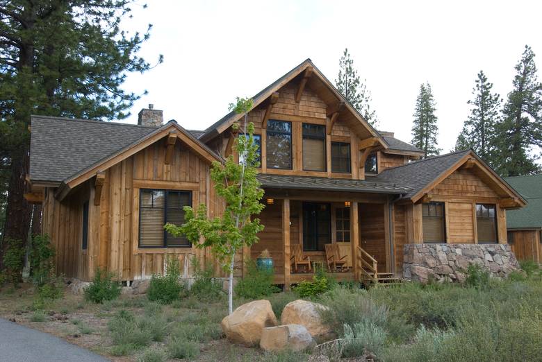 Old Greenwood Cabins TW II Siding / TW II vertical siding