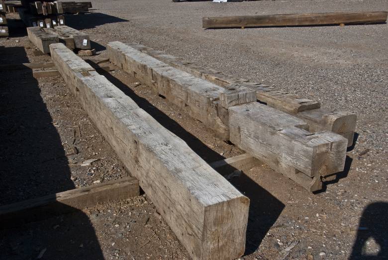 Graded Hand-Hewn Oak Timbers / Graded Hewn Oak Timbers