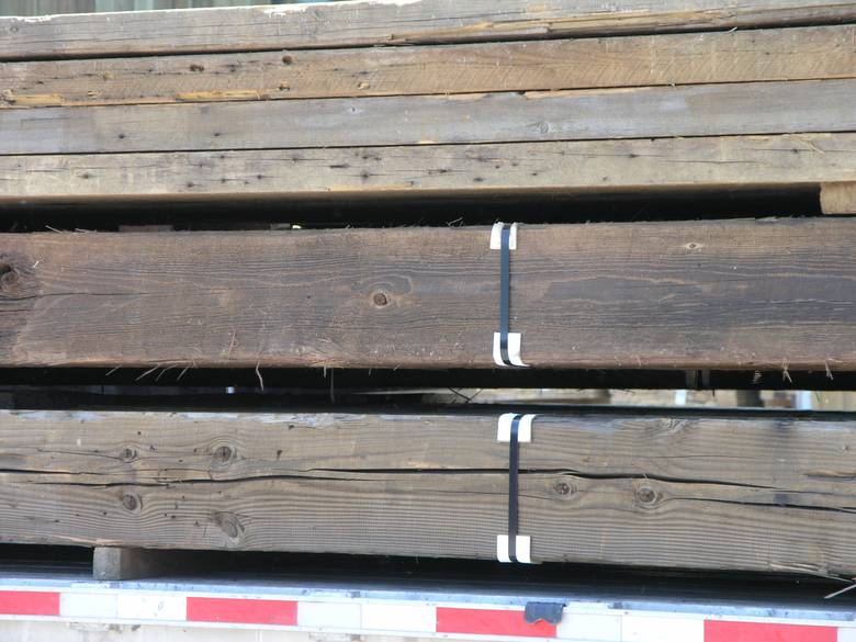 Pressure washed and resawn timber load for custome / DF and weathered timber load