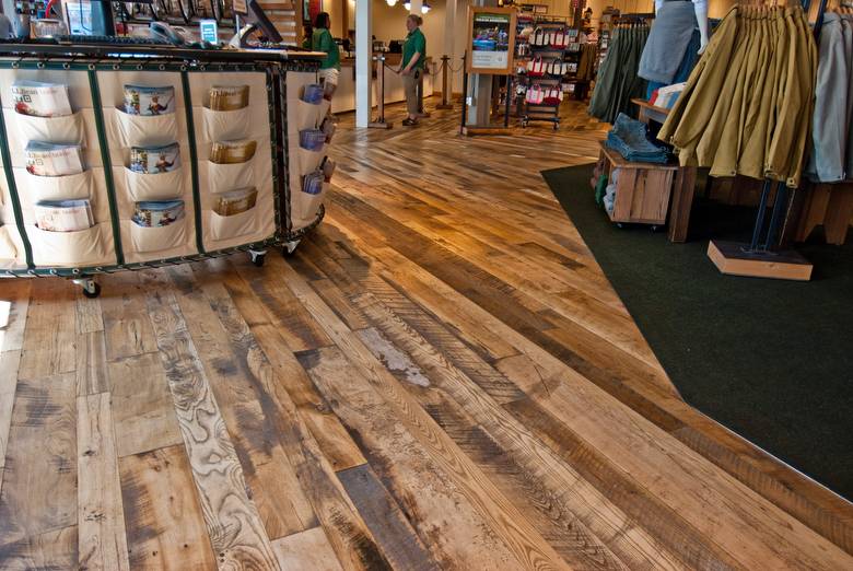 Trailblazer Mixed Hardwood Skip-Planed Floor / Retail Store