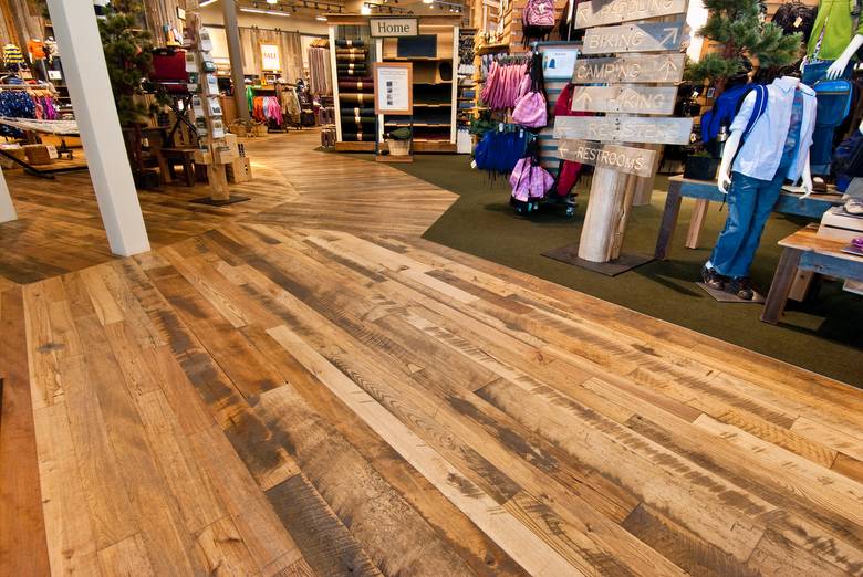 Trailblazer Mixed Hardwood Skip-Planed Floor / Retail Store