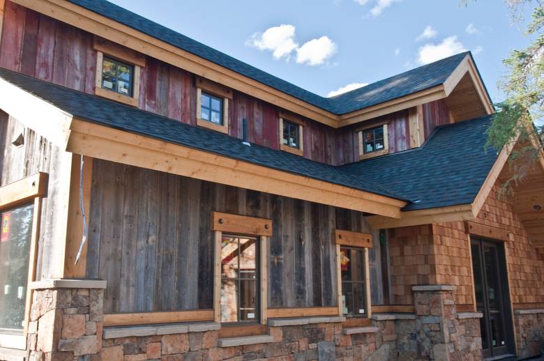 Exterior Red/Gray Barnwood Siding