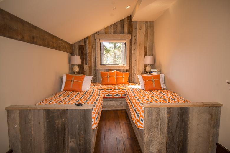 WeatheredBlend Mixed Brown/Gray Barnwood