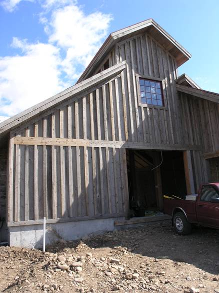 Coverboard Siding / Coverboard - Board and Batten siding