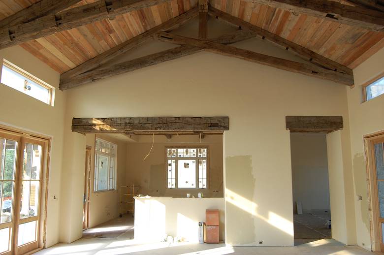 Hand Hewn Oak Trusses and TWII Resawn Slab Ceiling