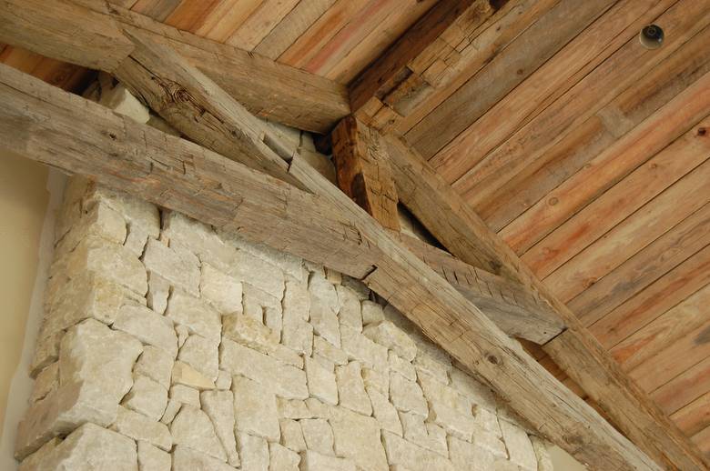 Hand Hewn Oak Trusses and TWII Resawn Slab Ceiling