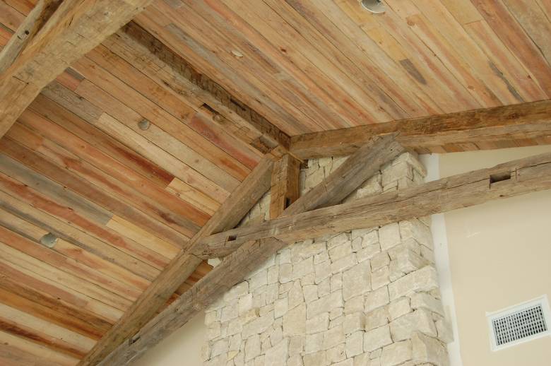 Hand Hewn Oak Trusses and TWII Resawn Slab Ceiling