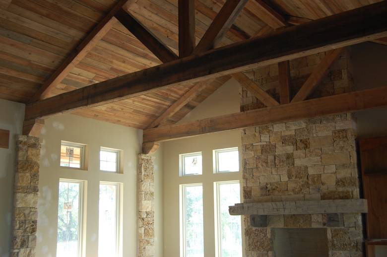 TWII Timber Trusses and TWII Resawn Slab Ceiling