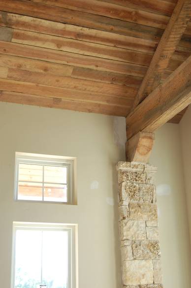 TWII Timber Trusses and TWII Resawn Slab Ceiling