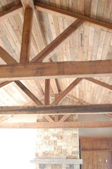 TWII Timber Trusses and TWII Resawn Slab Ceiling