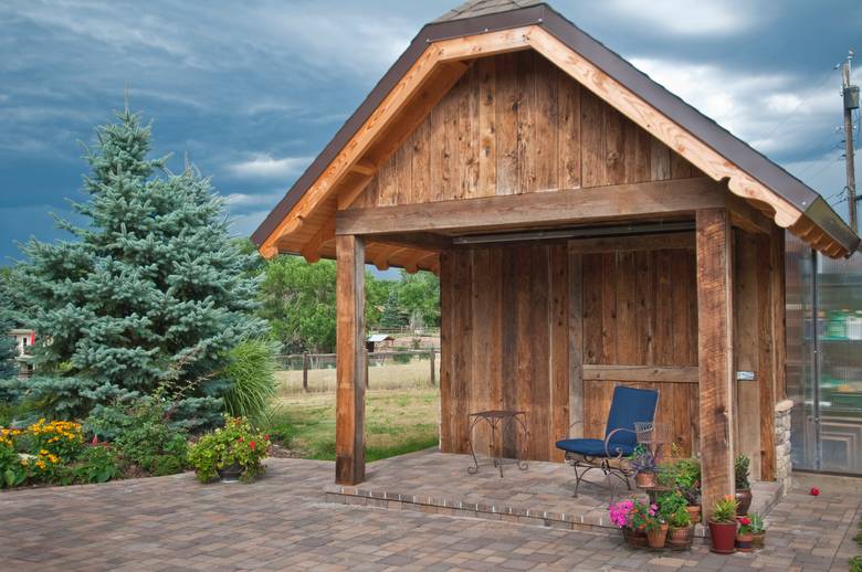 Greenhouse with Mushroomwood siding and Brown Barnwood