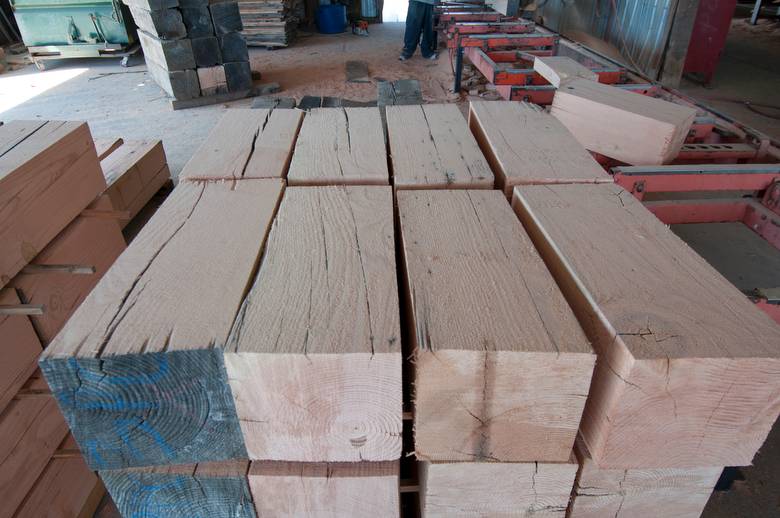 9 x 9 1/2 DF Band-Sawn Timber Blocks (Top View)