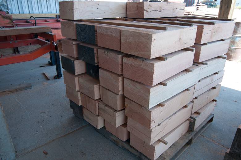5 1/2  x 9 1/2 x 21" DF Band-Sawn Timber Blocks