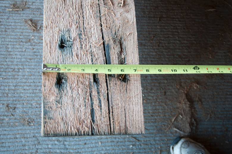 8 x 12 DF Band-Sawn Timber--No Bolt Holes but some spike evidence