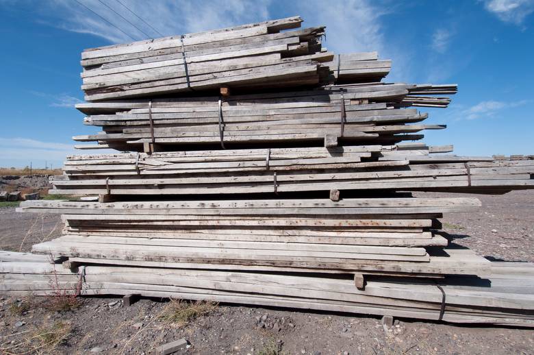 Mixed Hardwood/Oak 2" Lumber