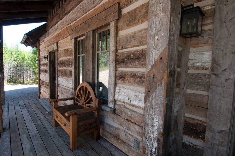 HH Skins and Weathered Timbers (note the flaking paint)