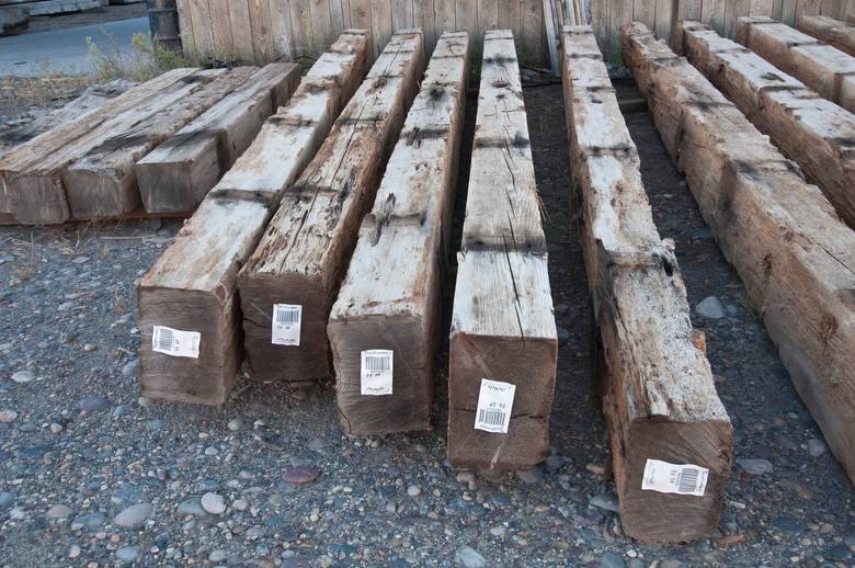 10x14 Willamette Weathered DF Timbers