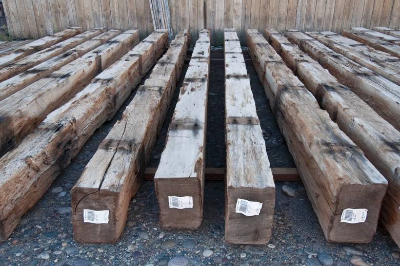 10x14 Willamette Weathered DF Timbers