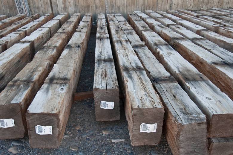 10x14 Willamette Weathered DF Timbers