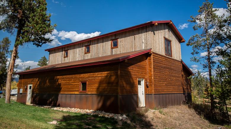 WeatheredBlend Board to Board Siding