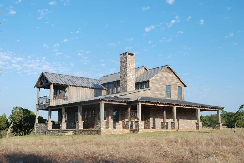 TWII Weathered Timbers, Barnwood Rafters and Coverboard Siding