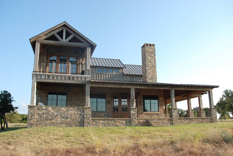 TWII Weathered Timbers, Barnwood Rafters and Coverboard Siding