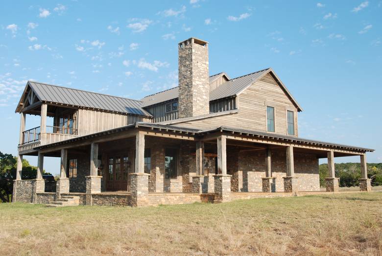 TWII Weathered Timbers, Barnwood Rafters and Coverboard Siding