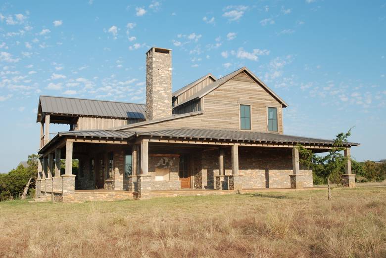 TWII Weathered Timbers, Barnwood Rafters and Coverboard Siding