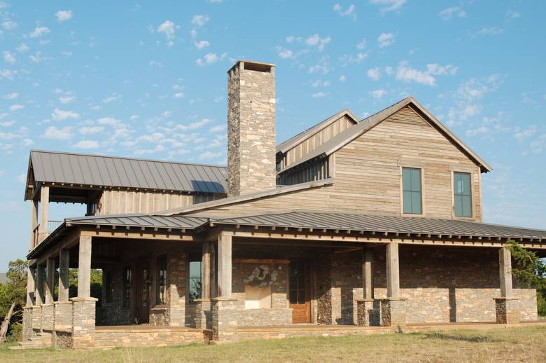 TWII Weathered Timbers, Barnwood Rafters and Coverboard Siding