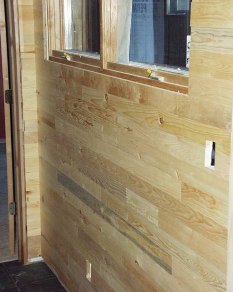 White Pine Paneling / White/Red Pine Paneling